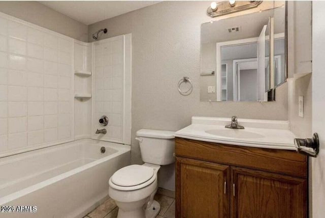 4522 E Pueblo Avenue, Phoenix, AZ 85040