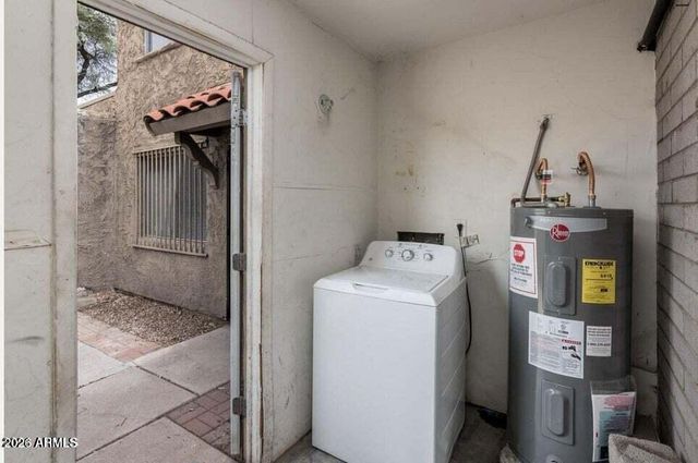 4522 E Pueblo Avenue, Phoenix, AZ 85040