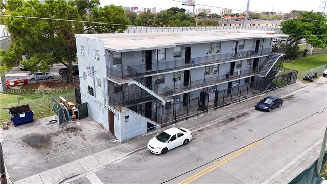 220 NW 11th Ter, Miami, FL 33136