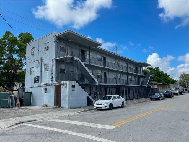 220 NW 11th Ter, Miami, FL 33136