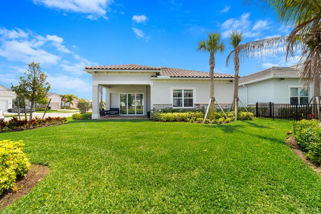 12305 Frontline Lane, Palm Beach Gardens, FL 33412