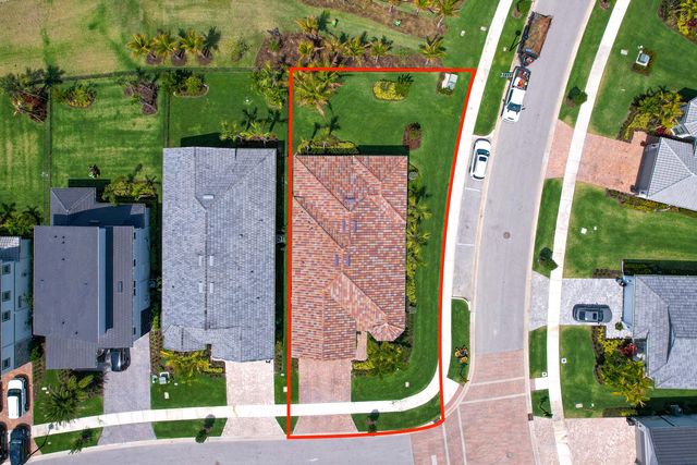 12305 Frontline Lane, Palm Beach Gardens, FL 33412