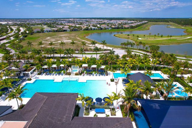 12305 Frontline Lane, Palm Beach Gardens, FL 33412