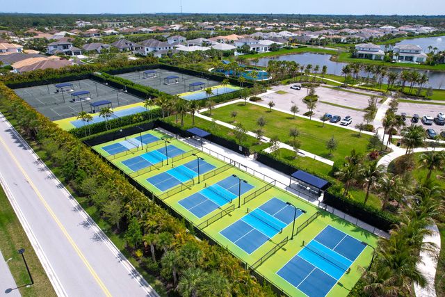 12305 Frontline Lane, Palm Beach Gardens, FL 33412