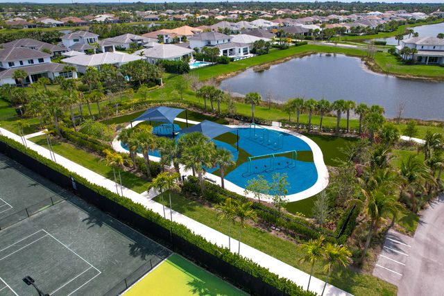 12305 Frontline Lane, Palm Beach Gardens, FL 33412