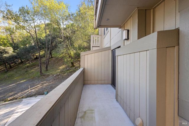 109 Pelican Ln, Novato, CA 94949