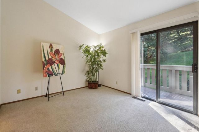 109 Pelican Ln, Novato, CA 94949