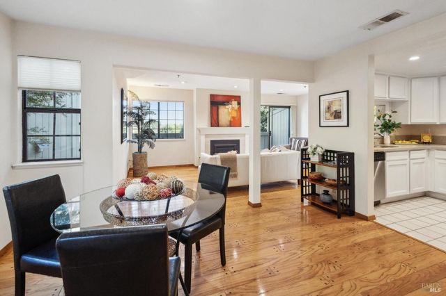 109 Pelican Ln, Novato, CA 94949