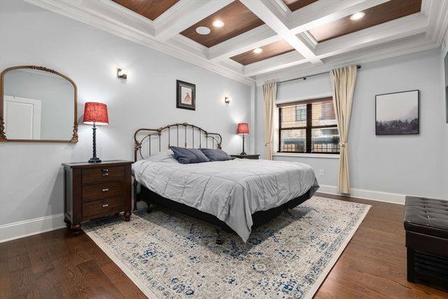 6 Henchman St 4-6, Boston, MA 02113