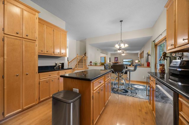 3859 Games Drive, Saint Bonifacius, MN 55375