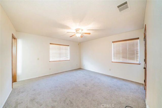 3818 Sunnyslope Road, Phelan, CA 92371