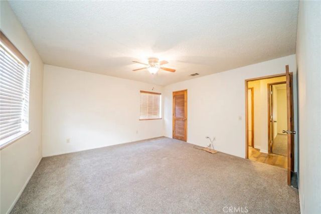 3818 Sunnyslope Road, Phelan, CA 92371