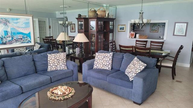 5601 Collins Ave 1110, Miami Beach, FL 33140