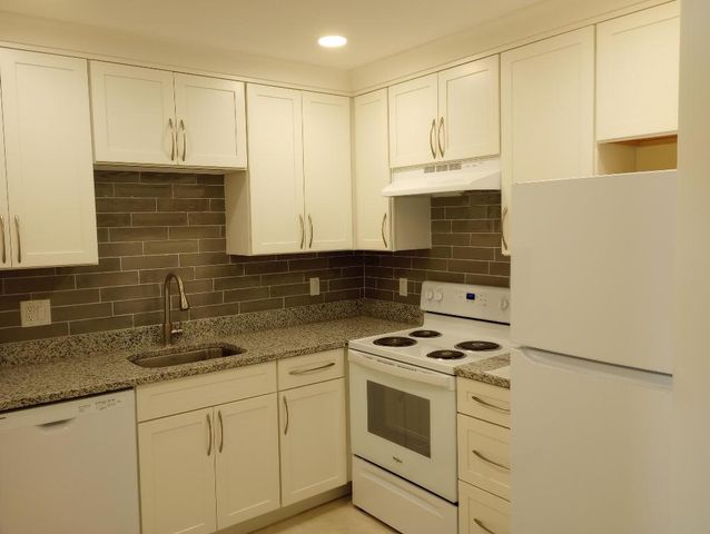 950 S Kanner Highway A21, Stuart, FL 34994