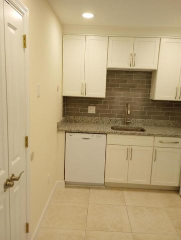 950 S Kanner Highway A21, Stuart, FL 34994