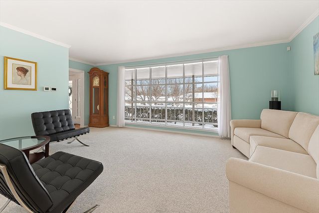 118 Beechcraft Drive, New Lenox, IL 60451