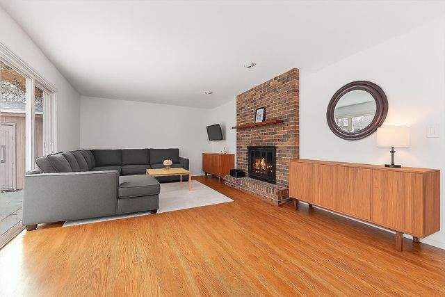 118 Beechcraft Drive, New Lenox, IL 60451