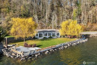 24410 Vashon Highway SW, Vashon, WA 98070