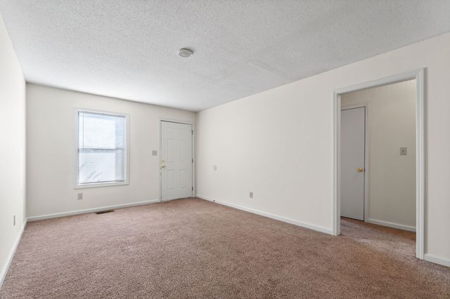 112 Stephanie Dr Apt A, Clarksville, TN 37042