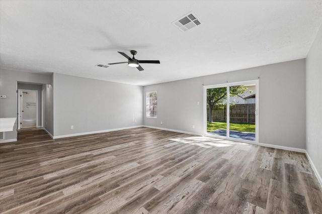 15223 Mcconn Street, Houston, TX 77598