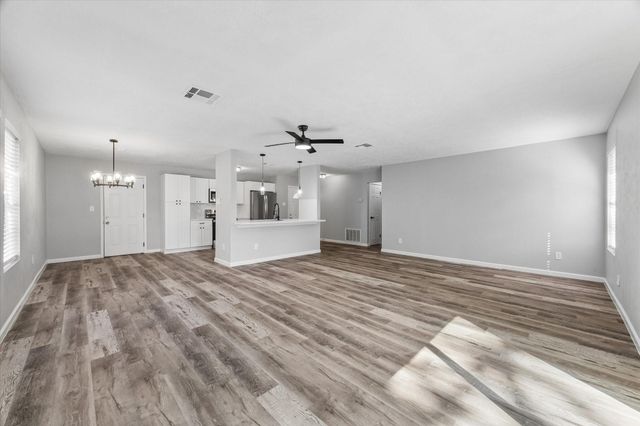 15223 Mcconn Street, Houston, TX 77598