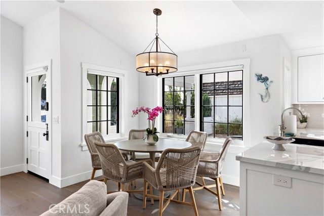 156 Pearl Street, Laguna Beach, CA 92651