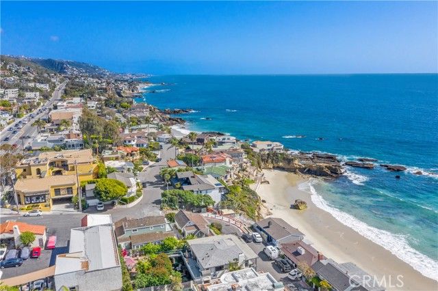 156 Pearl Street, Laguna Beach, CA 92651