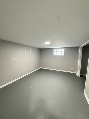 201 E 140th Place, Dolton, IL 60419