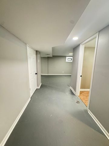 201 E 140th Place, Dolton, IL 60419