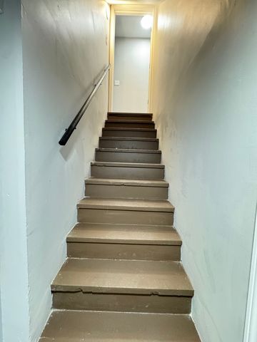 201 E 140th Place, Dolton, IL 60419