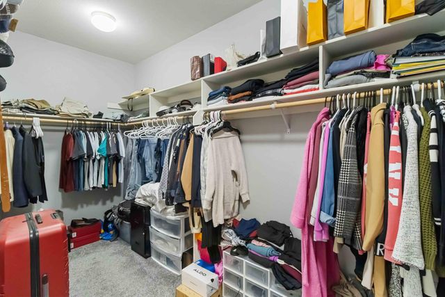 556 Sherborne Ct, Galt, CA 95632