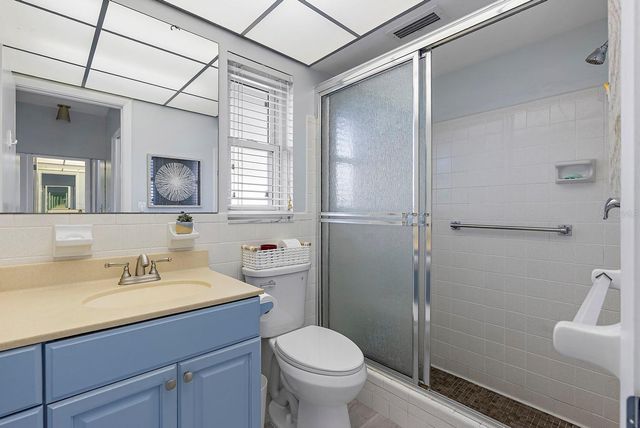 514 HARBOR DRIVE S, Venice, FL 34285