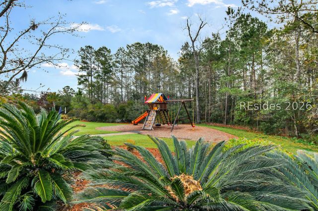 21 Groveview Ave, Bluffton, SC 29910