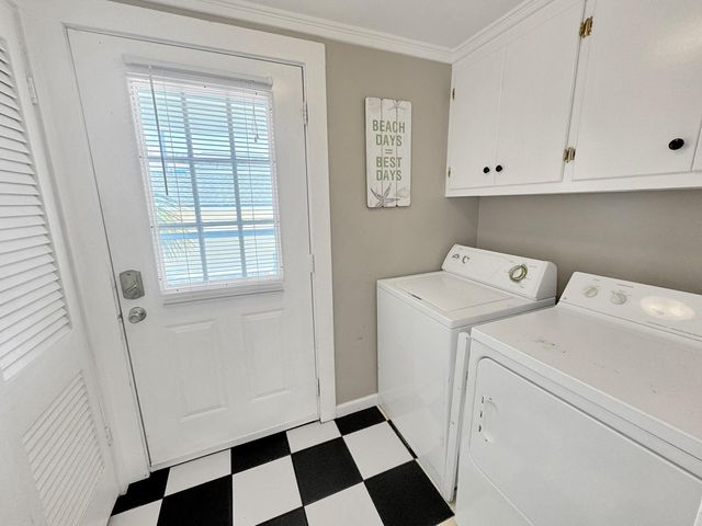 1504 Christopher Columbus Boulevard, Galveston, TX 77550