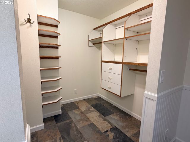 7505 Sw SCHROEDER Way, Wilsonville, OR 97070