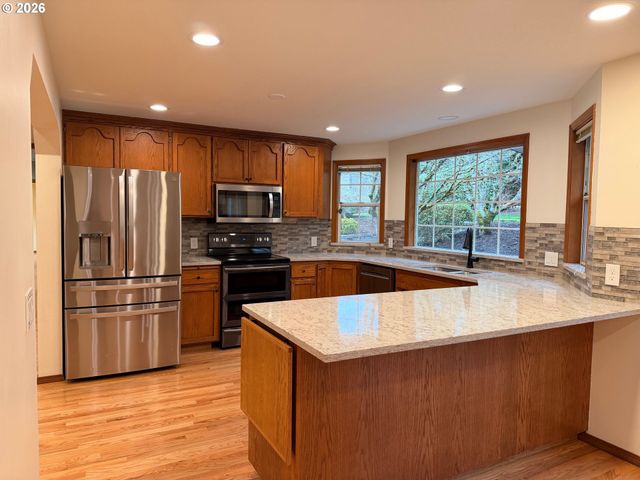 7505 Sw SCHROEDER Way, Wilsonville, OR 97070