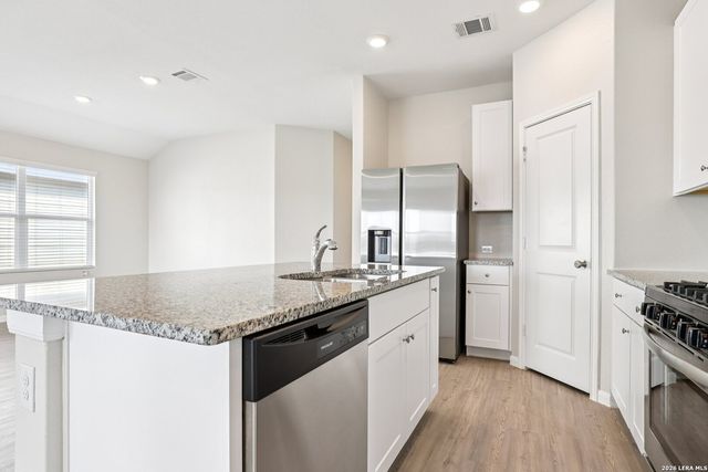 2824 Green Finch, New Braunfels, TX 78130