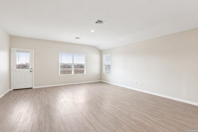 2824 Green Finch, New Braunfels, TX 78130