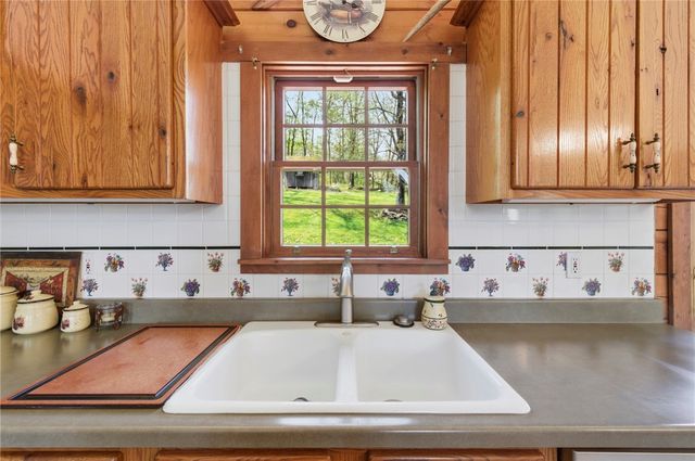 5423 Beechnut Dr, Richland, PA 15044