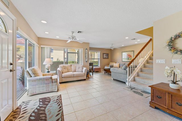 717 S Us Hwy 1 812, Jupiter, FL 33477