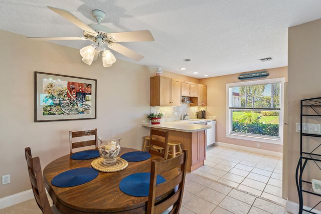 717 S Us Hwy 1 812, Jupiter, FL 33477