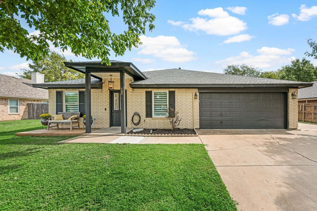 705 Western Trail, Keller, TX 76248 — exterior