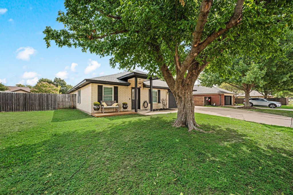 705 Western Trail, Keller, TX 76248 — photo 4