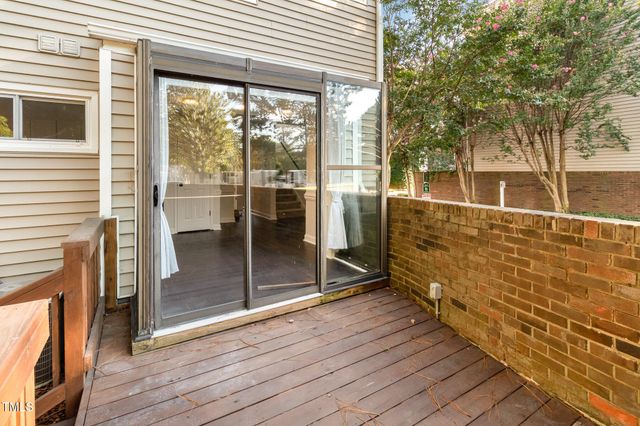 7050 Sandy Forks Road 101, Raleigh, NC 27615