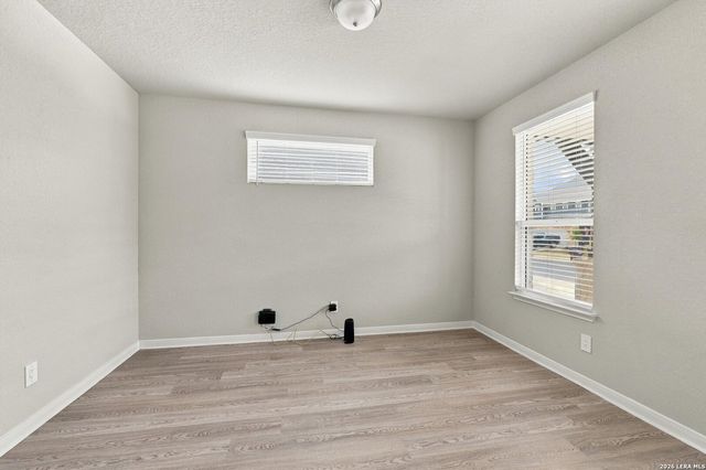 943 Earp Blvd, San Antonio, TX 78260