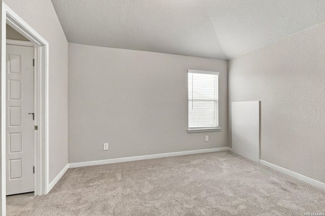 943 Earp Blvd, San Antonio, TX 78260