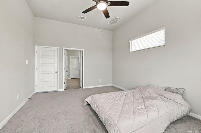 943 Earp Blvd, San Antonio, TX 78260