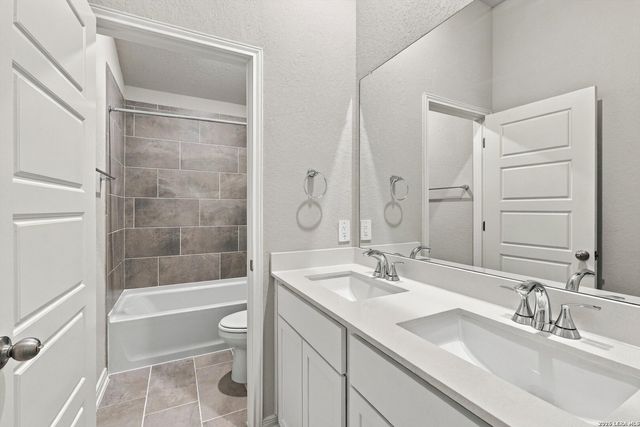 943 Earp Blvd, San Antonio, TX 78260