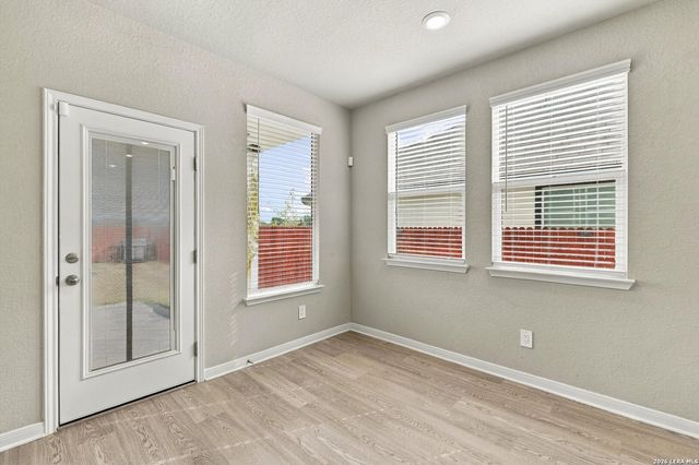 943 Earp Blvd, San Antonio, TX 78260