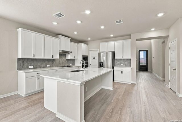 943 Earp Blvd, San Antonio, TX 78260